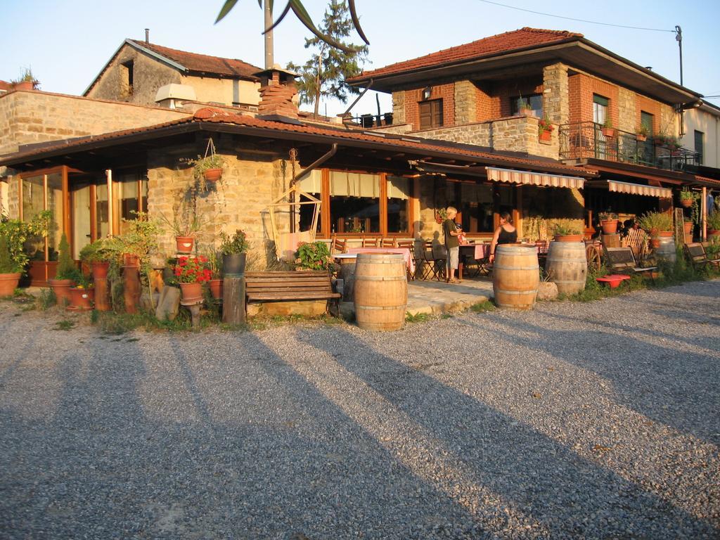 Agriturismo Gallo Cortemilia Εξωτερικό φωτογραφία