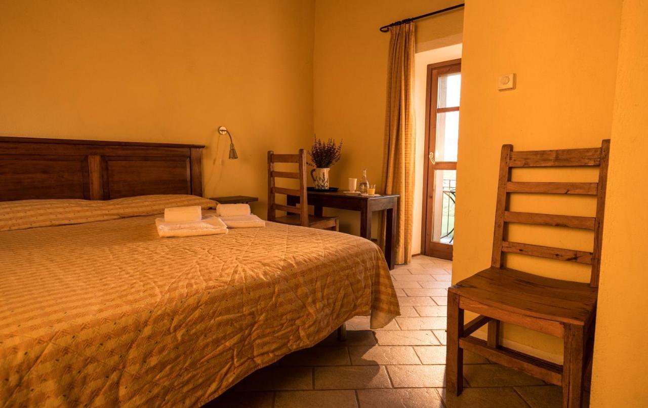 Agriturismo Gallo Cortemilia Εξωτερικό φωτογραφία